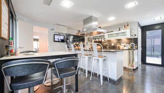 Chalet_en_venta_Les_Planes_40_14253.jpg