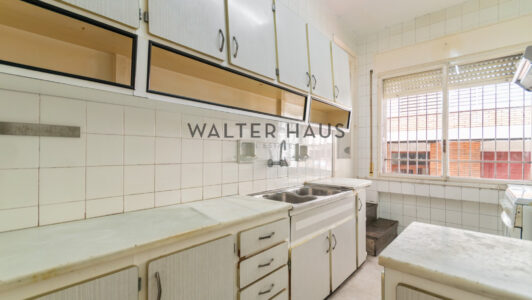 WalterHaus_General20Mitre20195_294890-3.jpg