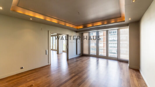 52A3497-HDR7335-4.jpg