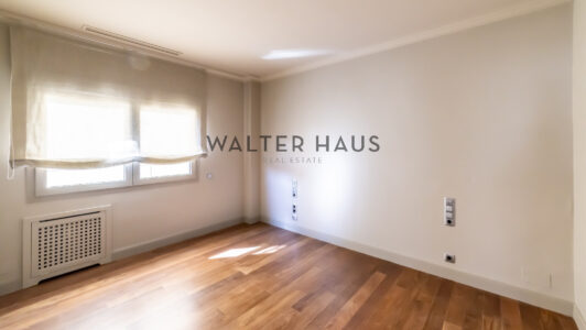 52A3554-HDR8049-4.jpg