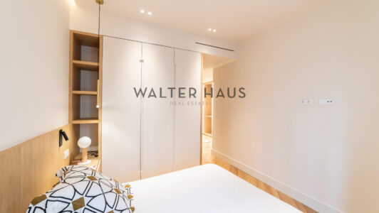 52A4418641-4.jpg