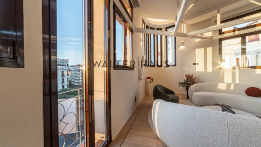 52A4516746-3.jpg