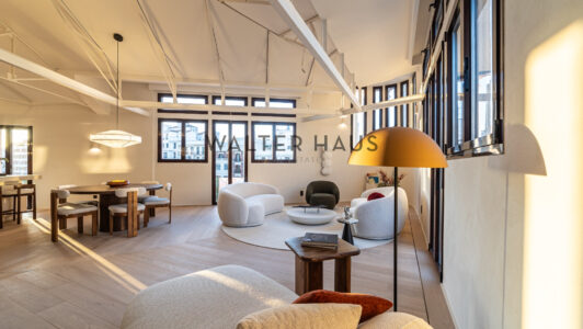 52A45358701-3.jpg
