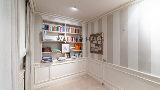 52A53764915-2.jpg