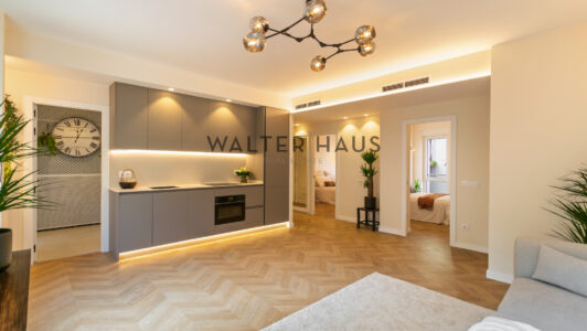WalterHaus_Manresa208_054743-4.jpg