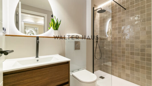 WalterHaus_Manresa208_138875-4.jpg