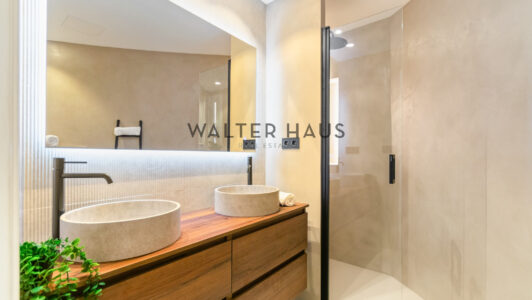 WalterHaus_Manresa208_304719-4.jpg
