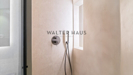 WalterHaus_Manresa208_31434-4.jpg