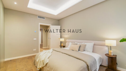 WalterHaus_VC3ADa20Laietana2038_041385-2.jpg