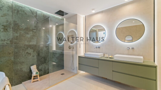 WalterHaus_VC3ADa20Laietana2038_071344-2.jpg