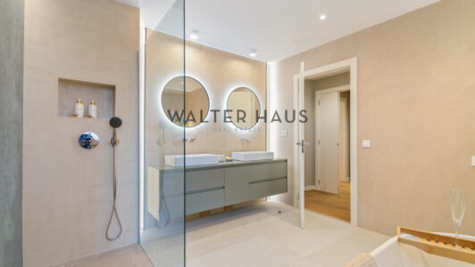 WalterHaus_VC3ADa20Laietana2038_081126-2.jpg