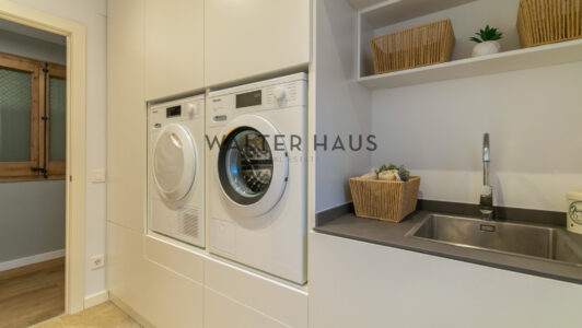 WalterHaus_VC3ADa20Laietana2038_162369-2.jpg