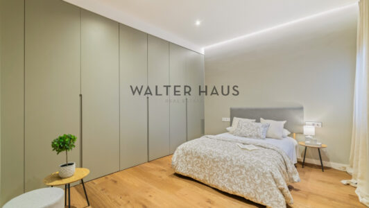 WalterHaus_VC3ADa20Laietana2038_198275-2.jpg