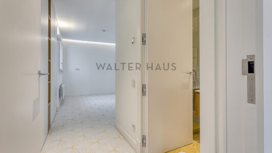 apartamento_en_venta_en_Barcelona20287296506-1.jpg
