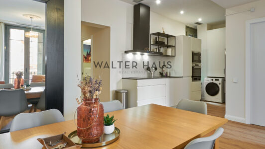 ok2001120dinner20table20kitchen1398-1.jpg