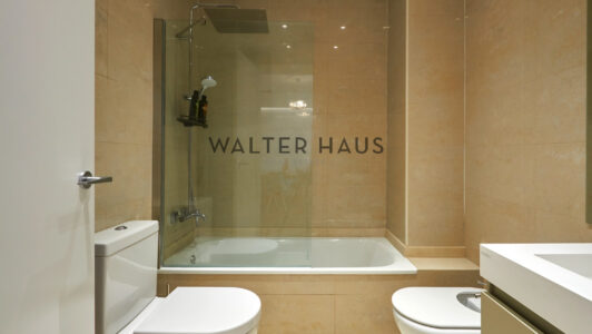 ok20bathroom200215583-1.jpg