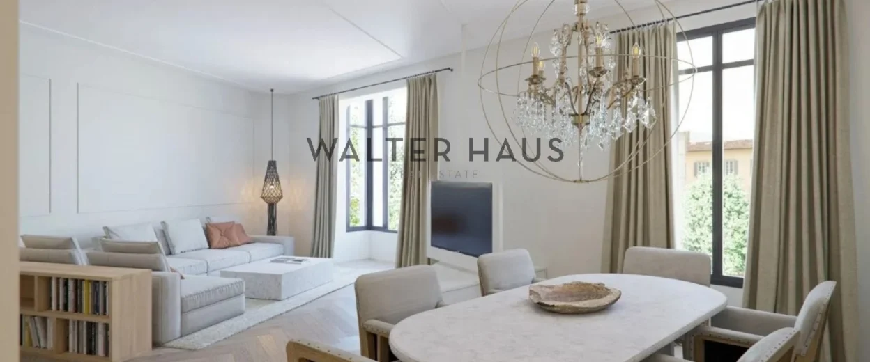 Appartement récemment rénové à vendre à proximité des Ramblas Catalunya, Barcelone