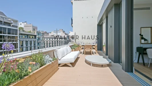 Ático de obra nueva en Rambla Catalunya, Barcelona