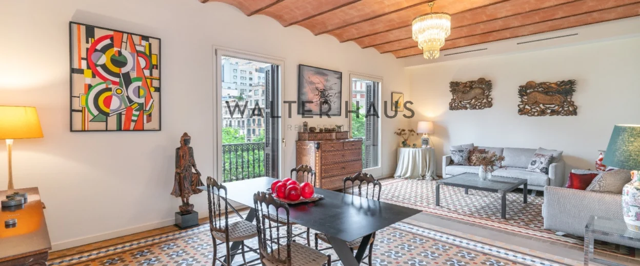 Appartement exclusif rénové à vendre dans la Dreta de l’Eixample, Barcelone