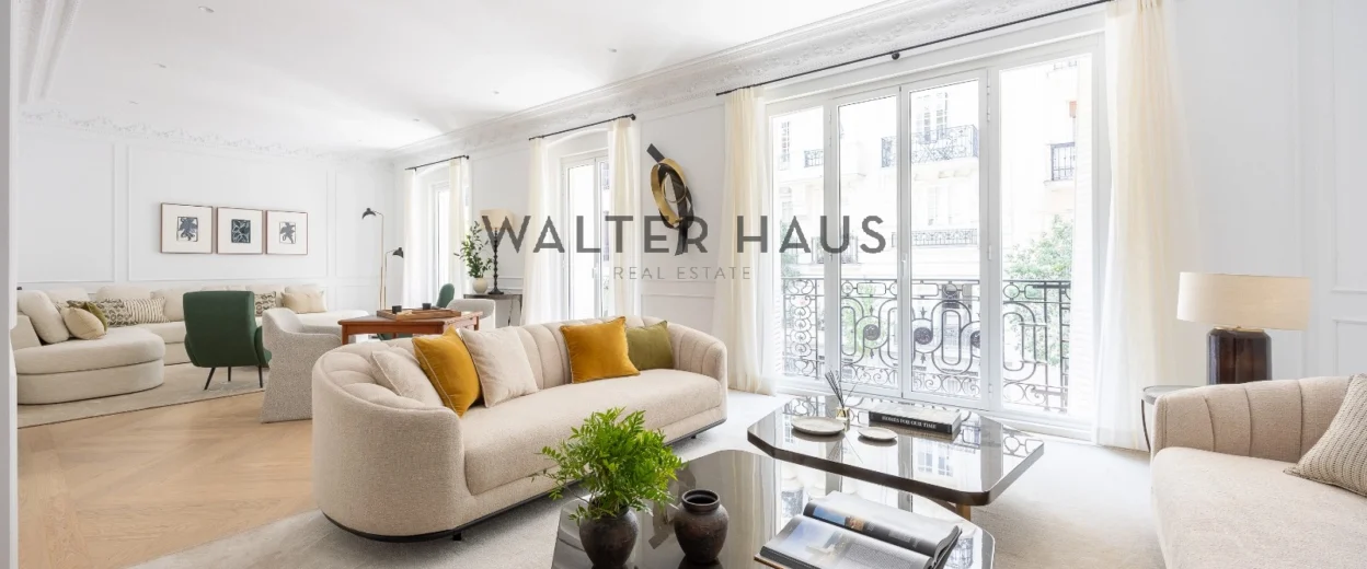 Pis en venda totalment reformat a Recoletos, Madrid.