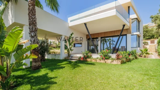 Moderna casa a estrenar, Sant Feliu de Guixols