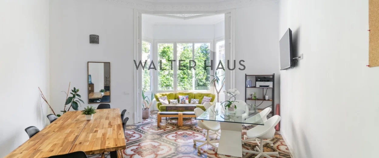 Appartement moderniste exclusif à vendre dans le quartier de l’Eixample, à Barcelone.