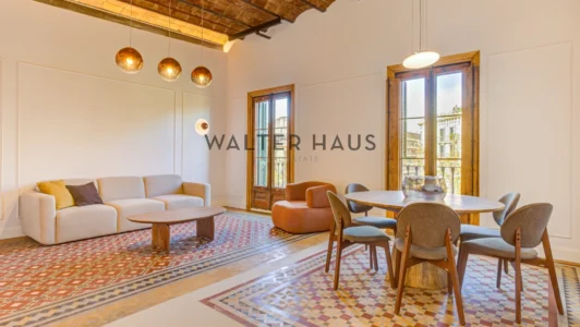 Renovated apartment for sale in L’Eixample, Barcelona
