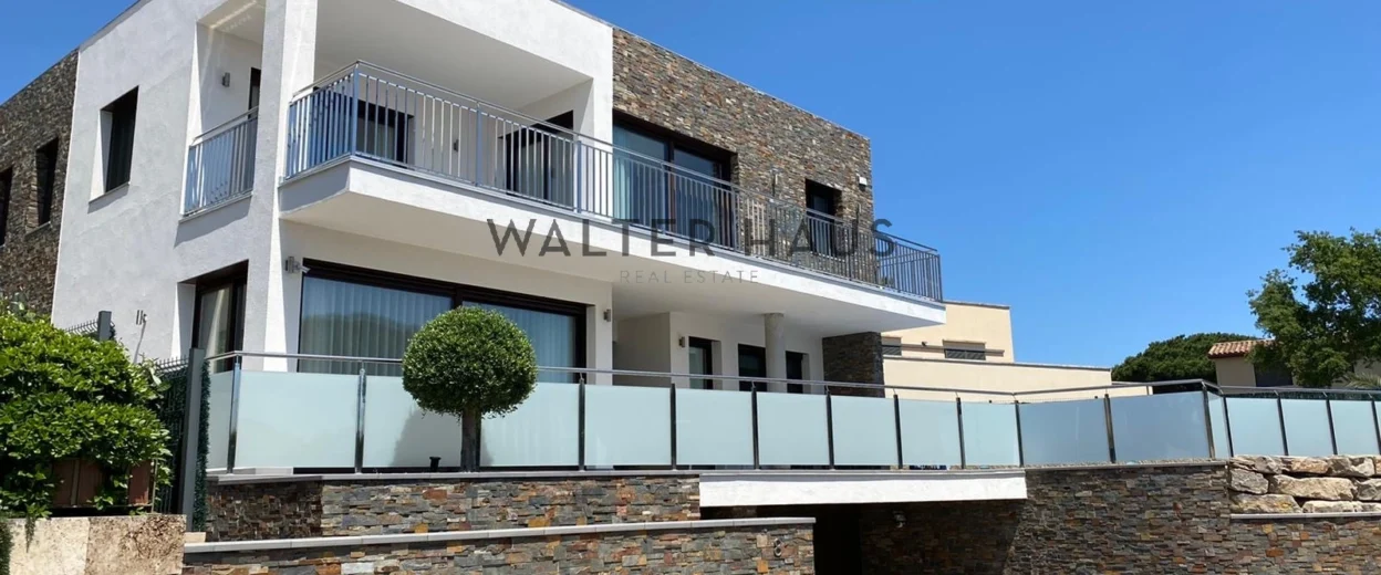 Impressionant casa amb vistes al mar a Sant Feliu de Guixols