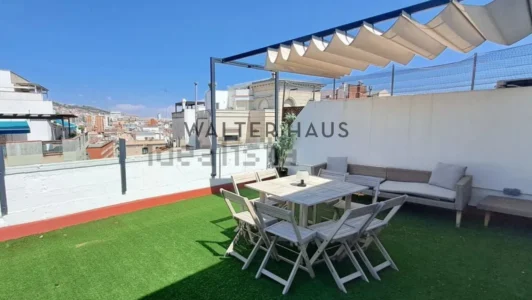 Ático reformado con terraza privada en Sant Gervasi, Barcelona
