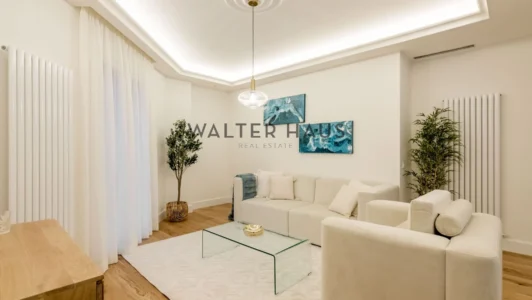 Appartement d’angle rénové à vendre à Goya, Madrid.