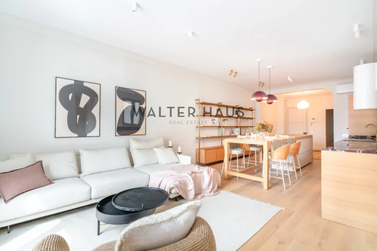 Appartement rénové à vendre à Eixample Esquerra, Barcelone