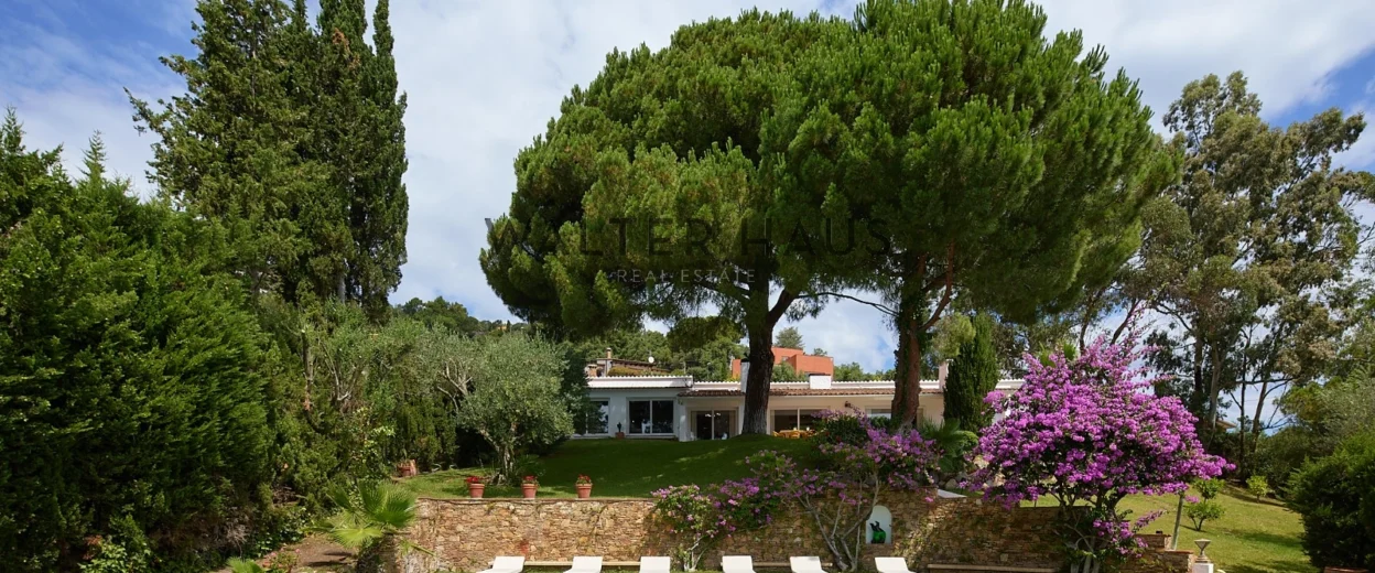 Renovated house for sale in Calonge, Costa Brava