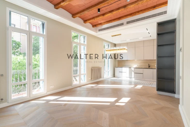 Appartement rénové dans un domaine royal de 1910 à Dreta de l’Eixample, Barcelone