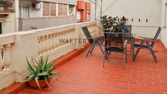 Àtic completament moblat en lloguer a Sant Gervasi, Barcelona