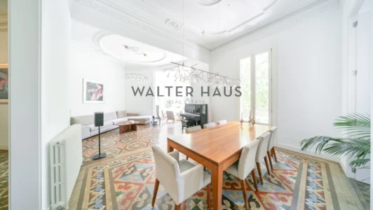 Piso en venta modernista en el corazón de Barcelona