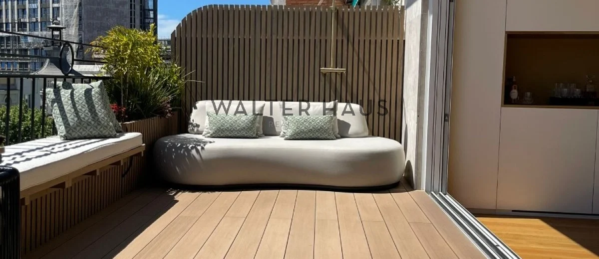 Penthouse for sale in Gaztambide, Madrid