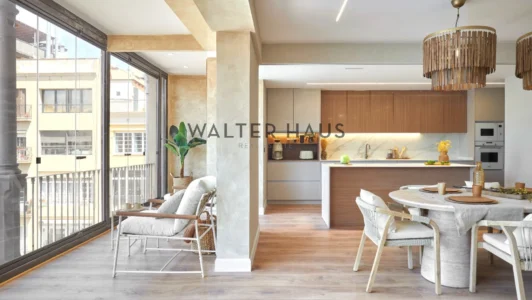 Renovated apartment for sale in Dreta de l’Eixample, Barcelona