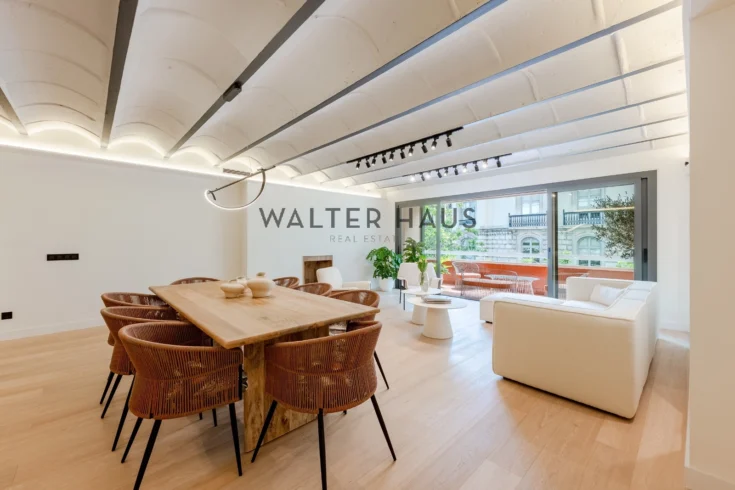 Appartement rénové à vendre à Galvany, Barcelone