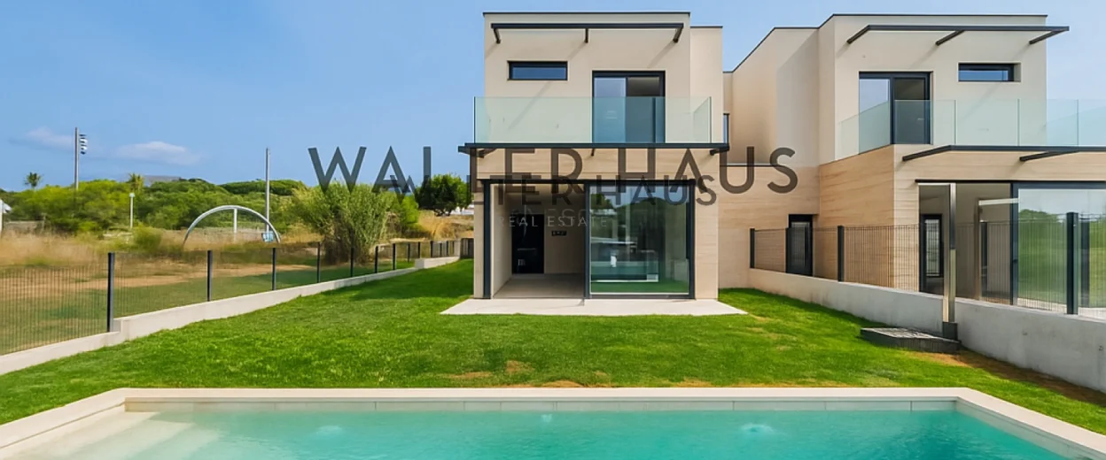 Modern semi-detached house, S’ Agaró