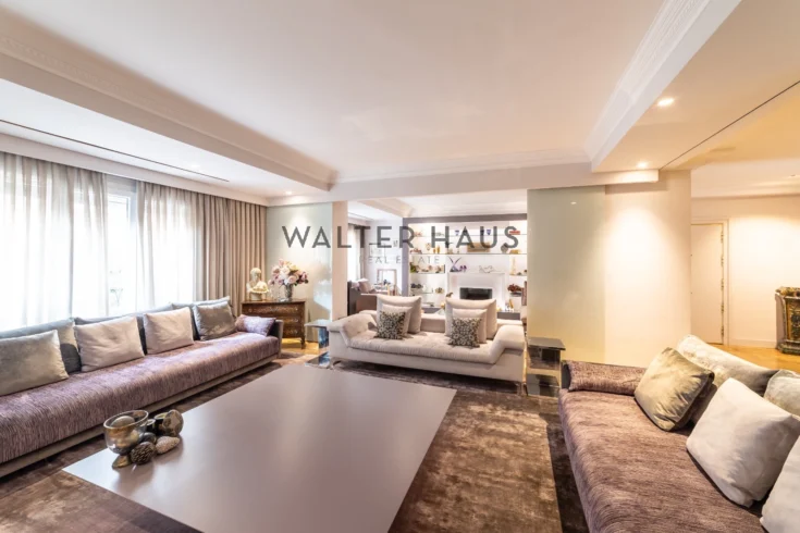 Piso exterior en venta en el Viso, Madrid.