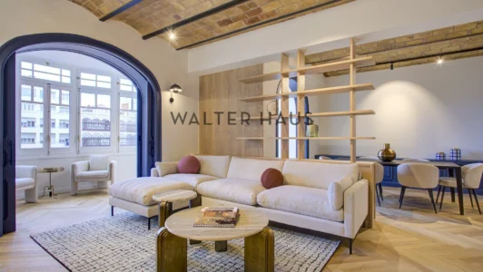 Renovated apartment for sale next to Passeig de Gràcia, Barcelona