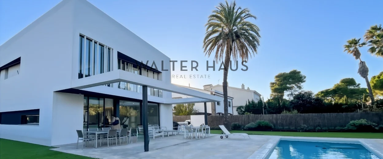 Designer house in Gavá Mar