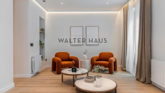 Apartment for sale, exterior renovated in Malasaña, Madrid.