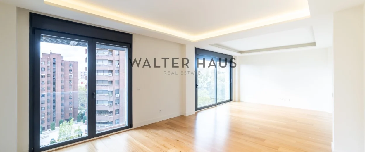 Apartment for rent in Hispanoamerica, Madrid.