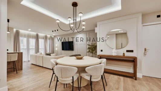 Appartement à vendre, entièrement rénové, à Goya, Madrid.