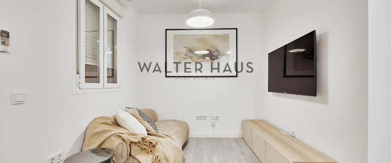 Renovated apartment for sale in Arapiles, Madrid