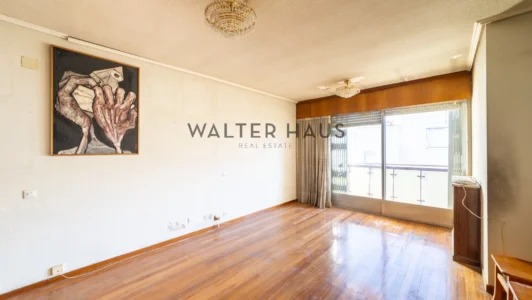 Appartement à rénover à vendre à Arapiles, Madrid