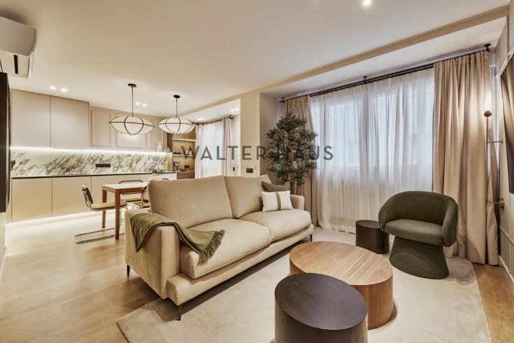 Piso en venta totalmente reformado en Lista, Madrid.