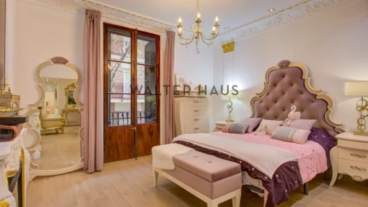 Dúplex amb terrasses privades en finca règia en venda a Poble Sec, Barcelona