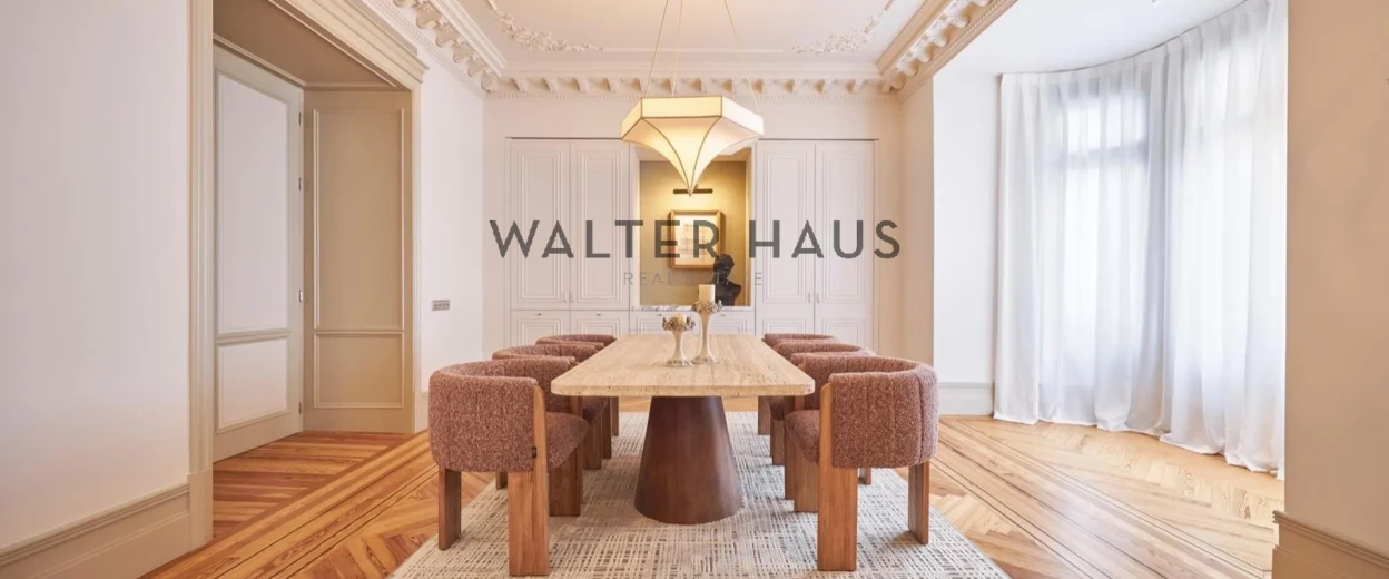 Renovated apartment for sale in Castellana, Madrid.